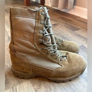 Men’s Danner Coyote Boots size 11